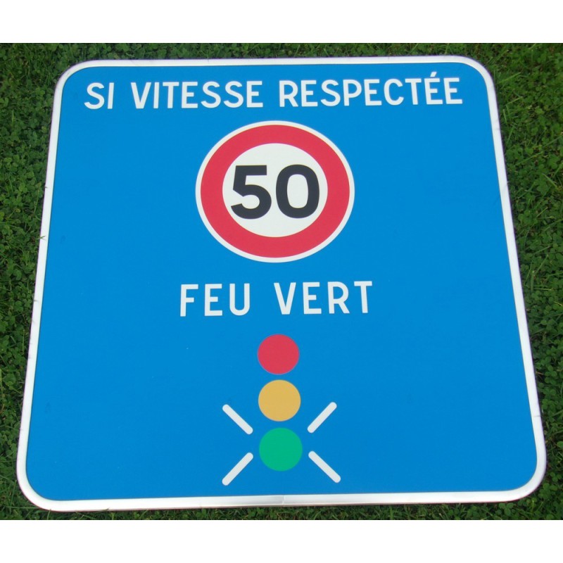 Panneau signalisation feu tricolore intélligent